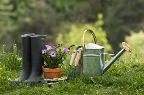 Gardeners handling a service issue professionally